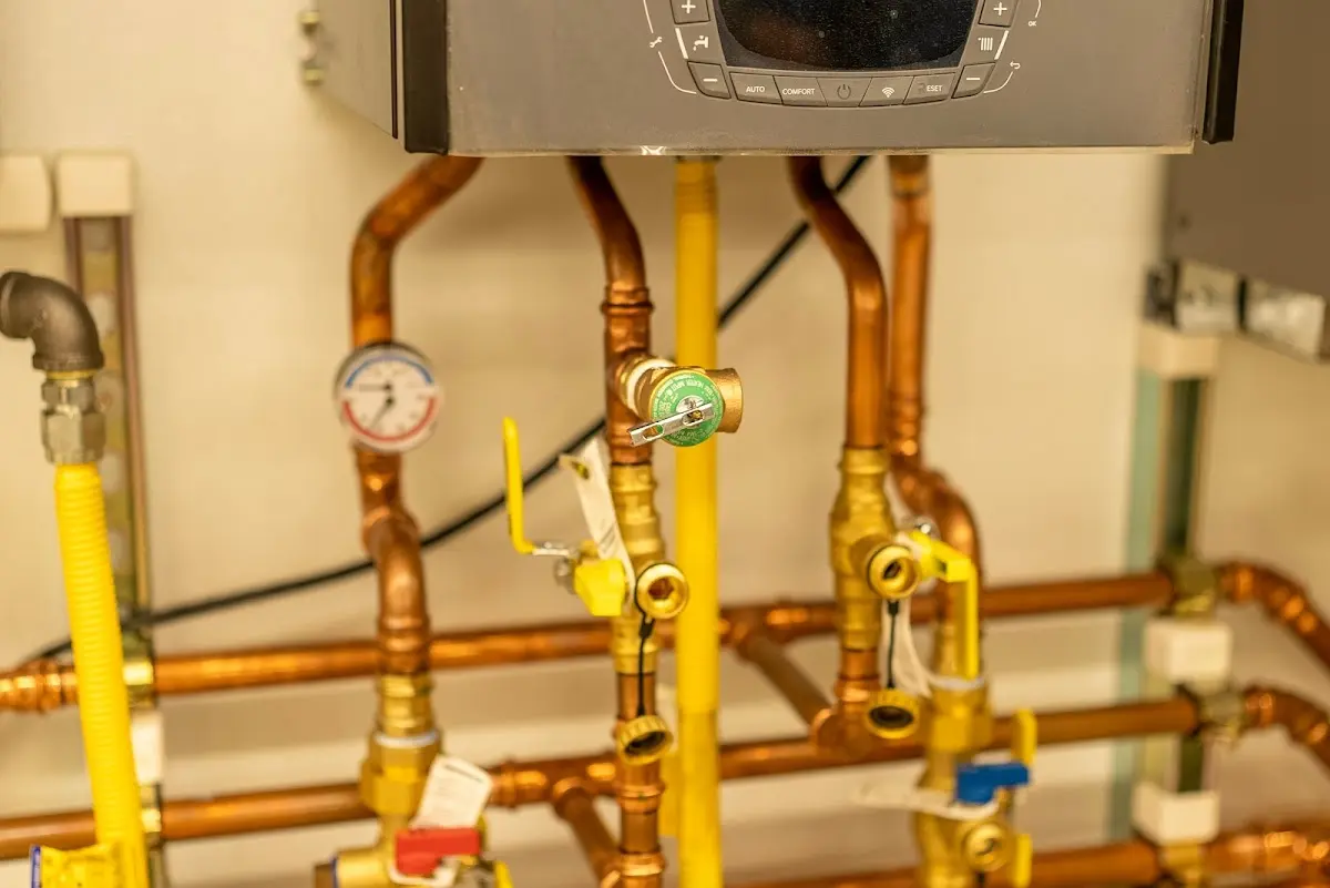 Licensed technician providing Pipe Repair for a homeowner in Texarkana